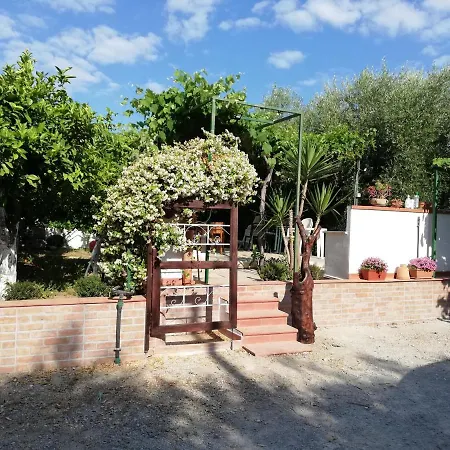 Fabiene Familyholidays Apartamento *